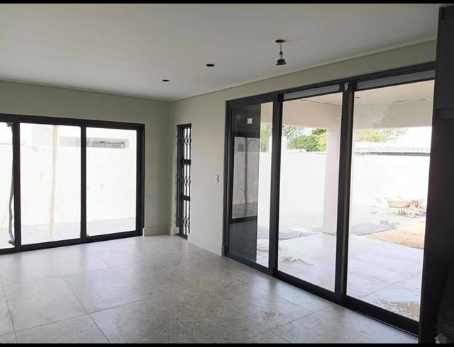 3 BEDROOM PROPERTY TO RENT IN FERNDALE